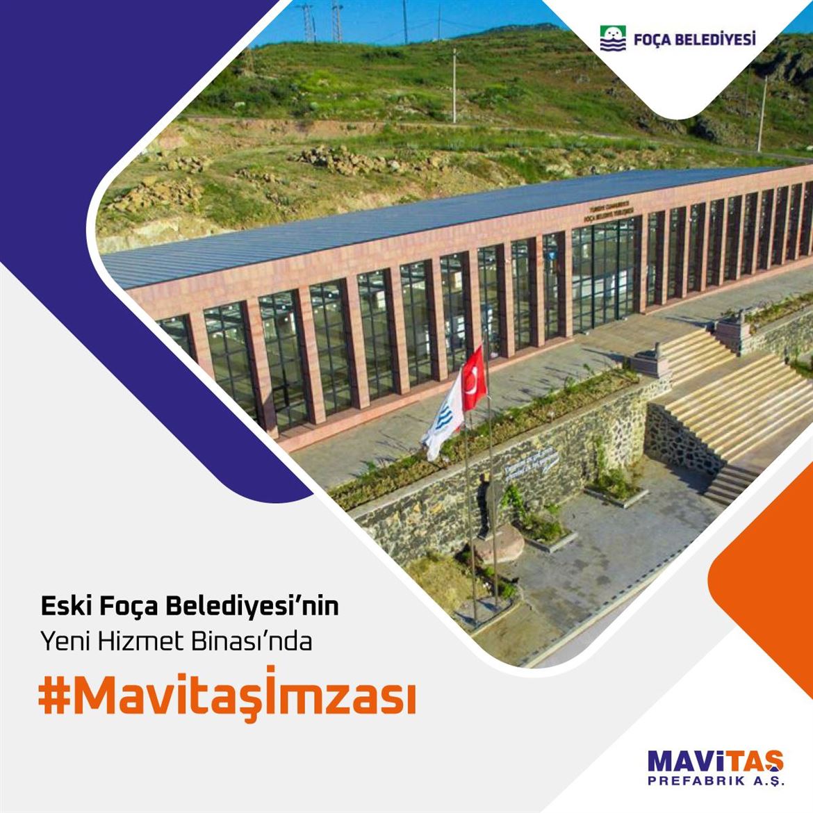 Eski Foça Belediye Binasında Mavitaş İmzası
